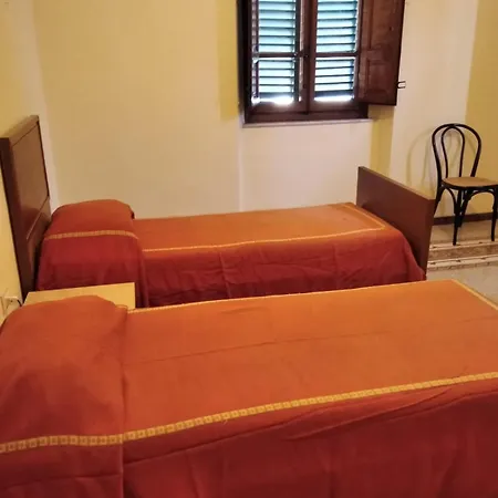 Apartment E Lucca