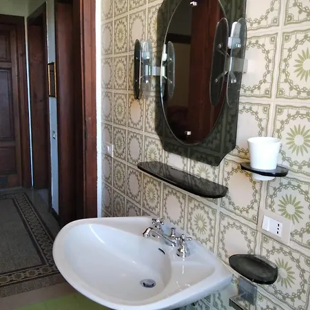 Apartman E Lucca