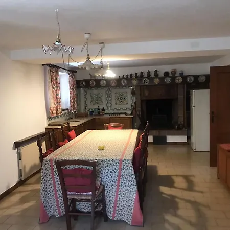 E Apartman